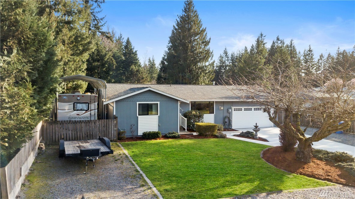 Property Photo:  21612 121st Street Ct East  WA 98391 