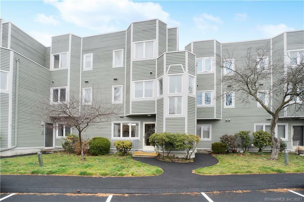 Property Photo: 1412 Whitney Avenue G1 CT 06517