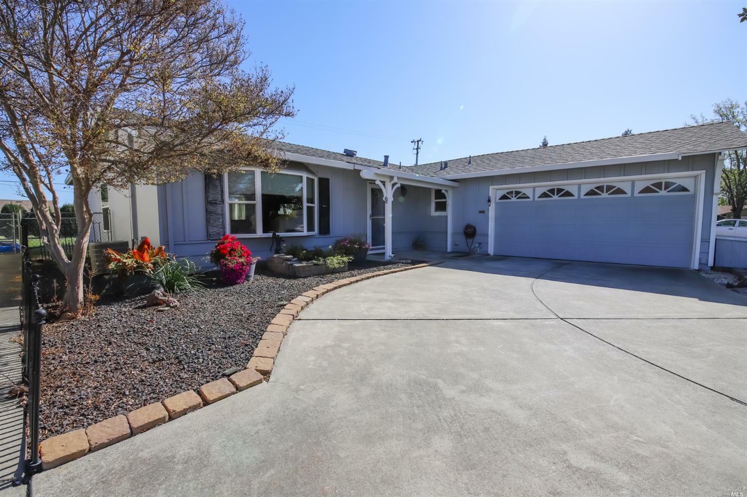 105 Olympic Circle  Vacaville CA 95687 photo