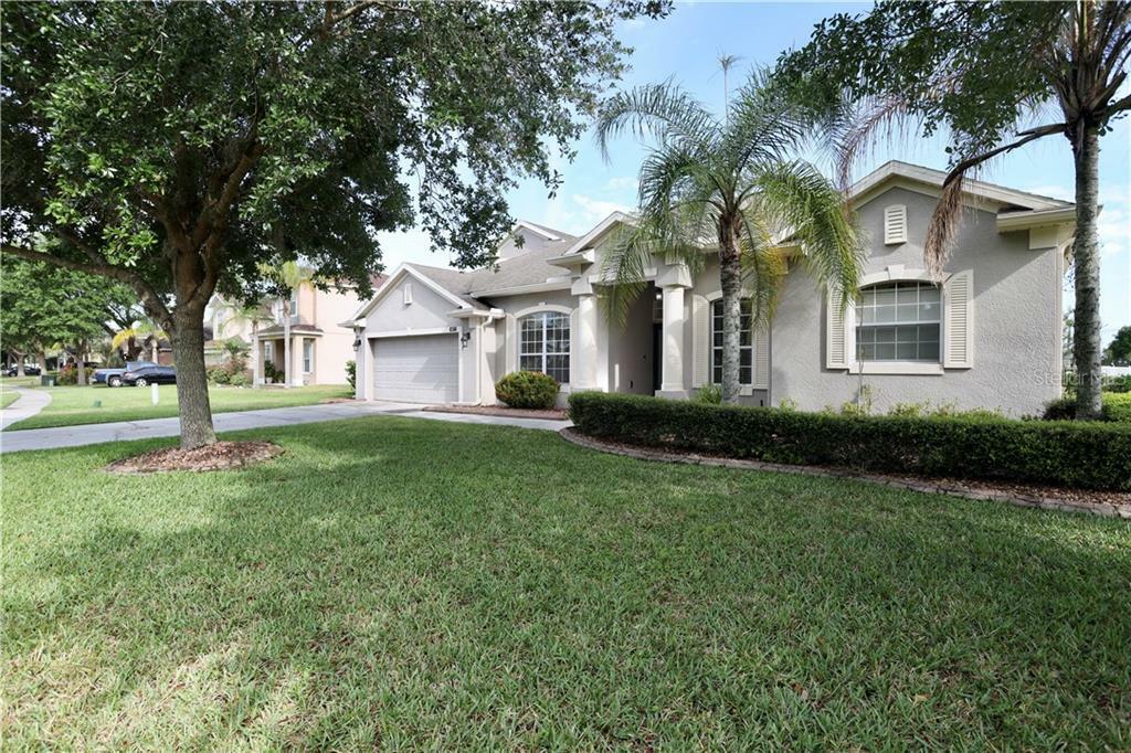 Property Photo:  4877 Fells Cove Avenue  FL 34744 