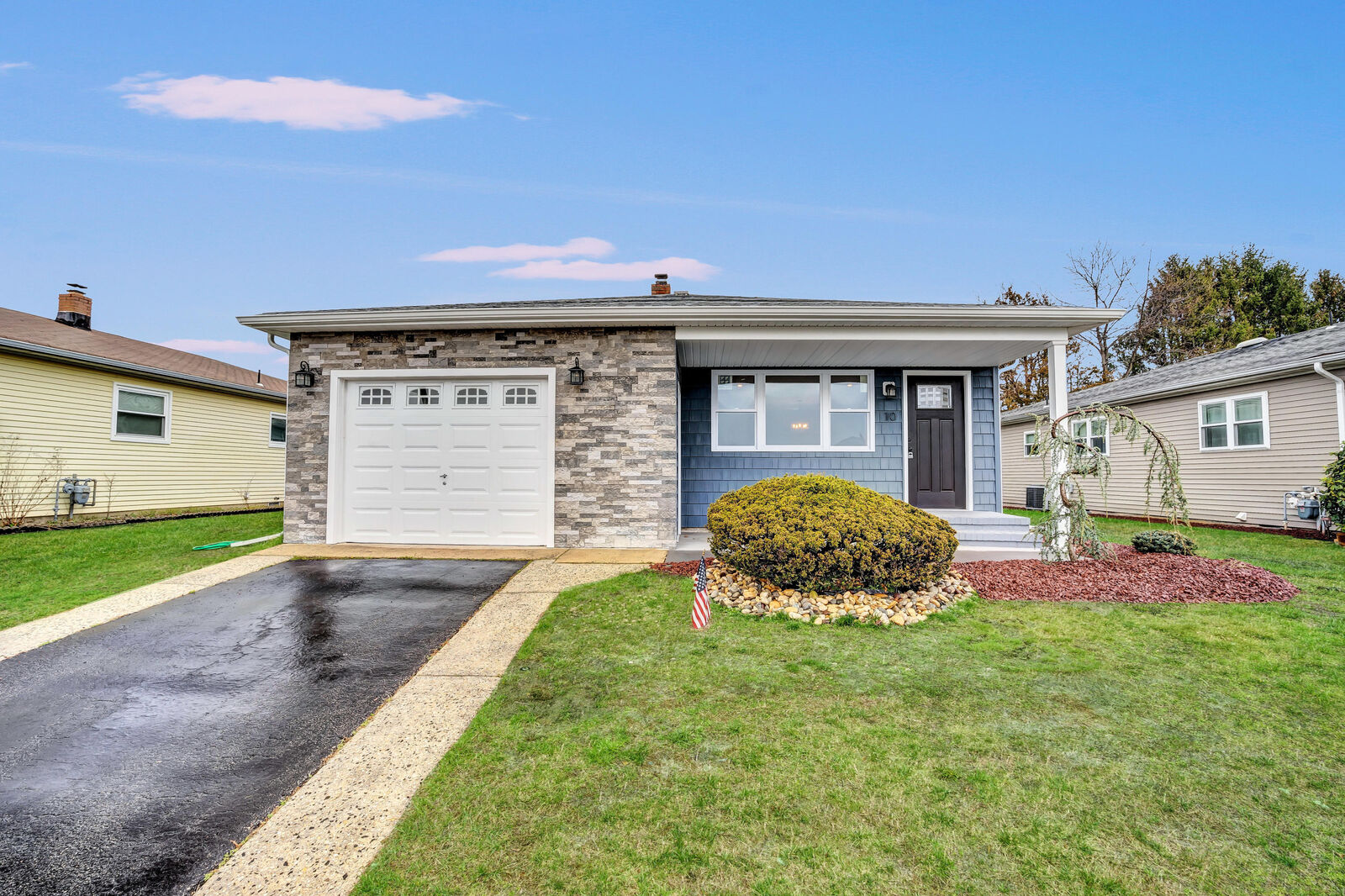 Property Photo:  10 Marquis Street  NJ 08757 