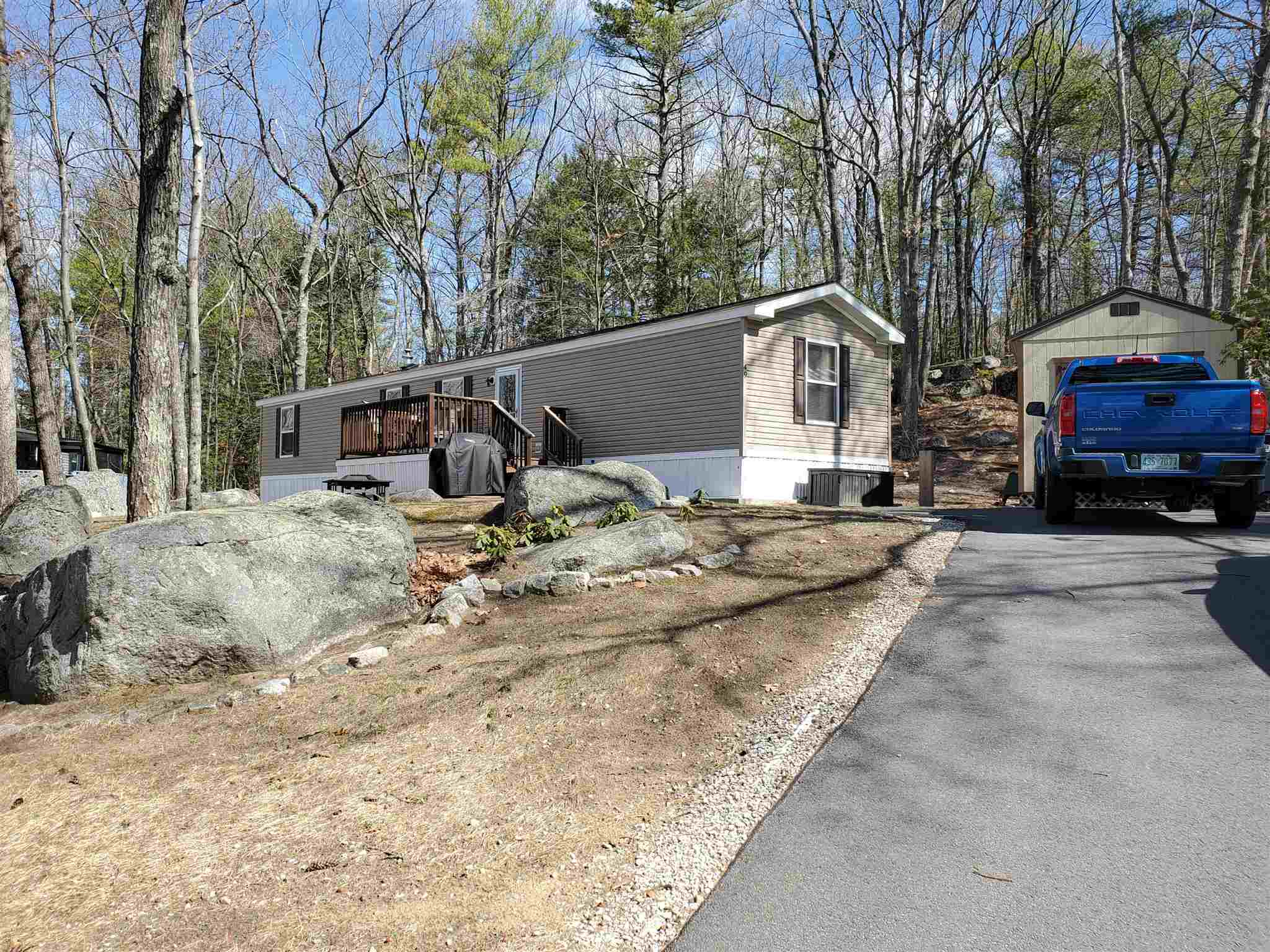 Property Photo: 49 Fullam Circle NH 03275