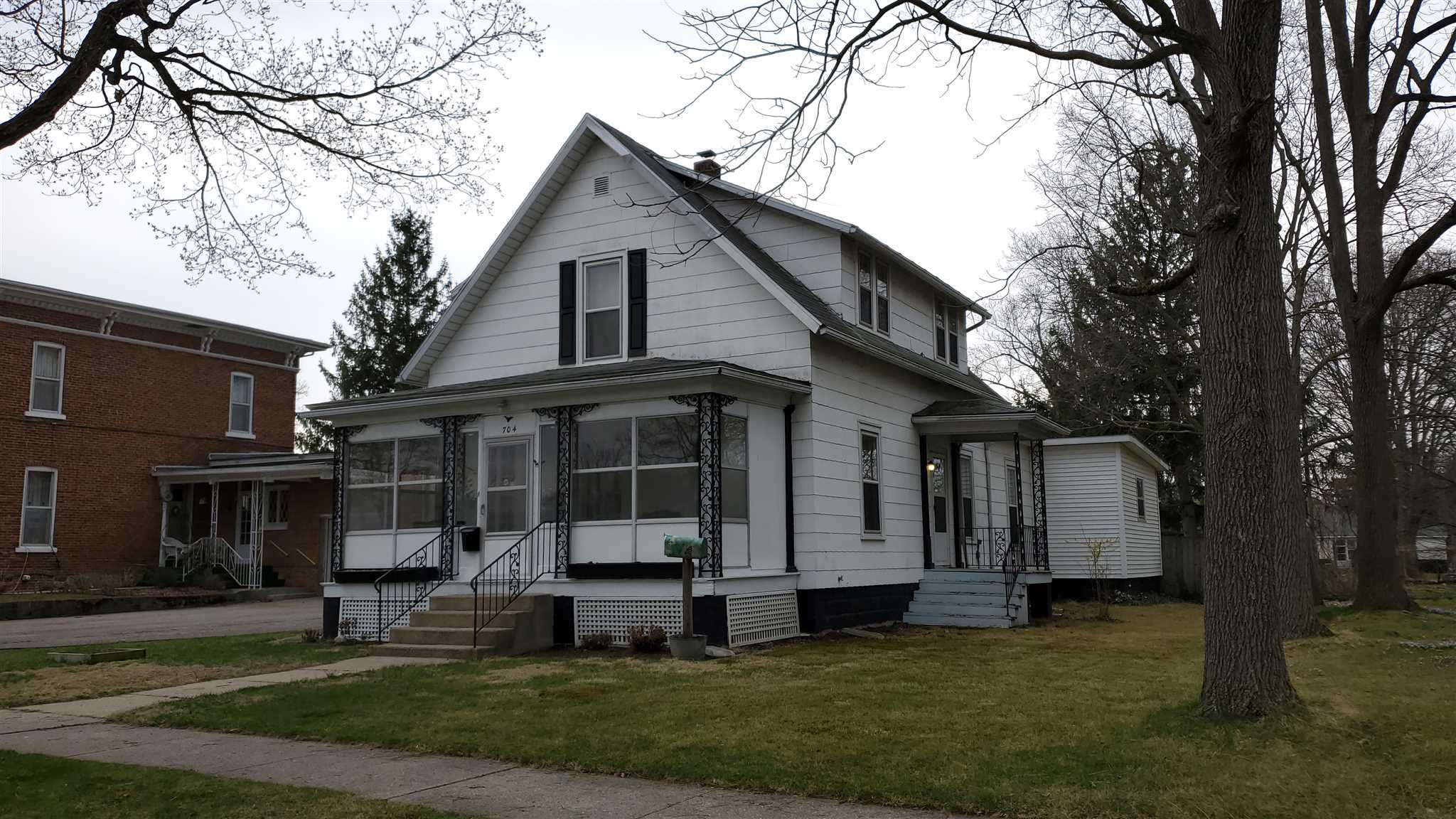 Property Photo:  704 S Main Street  IN 46767 