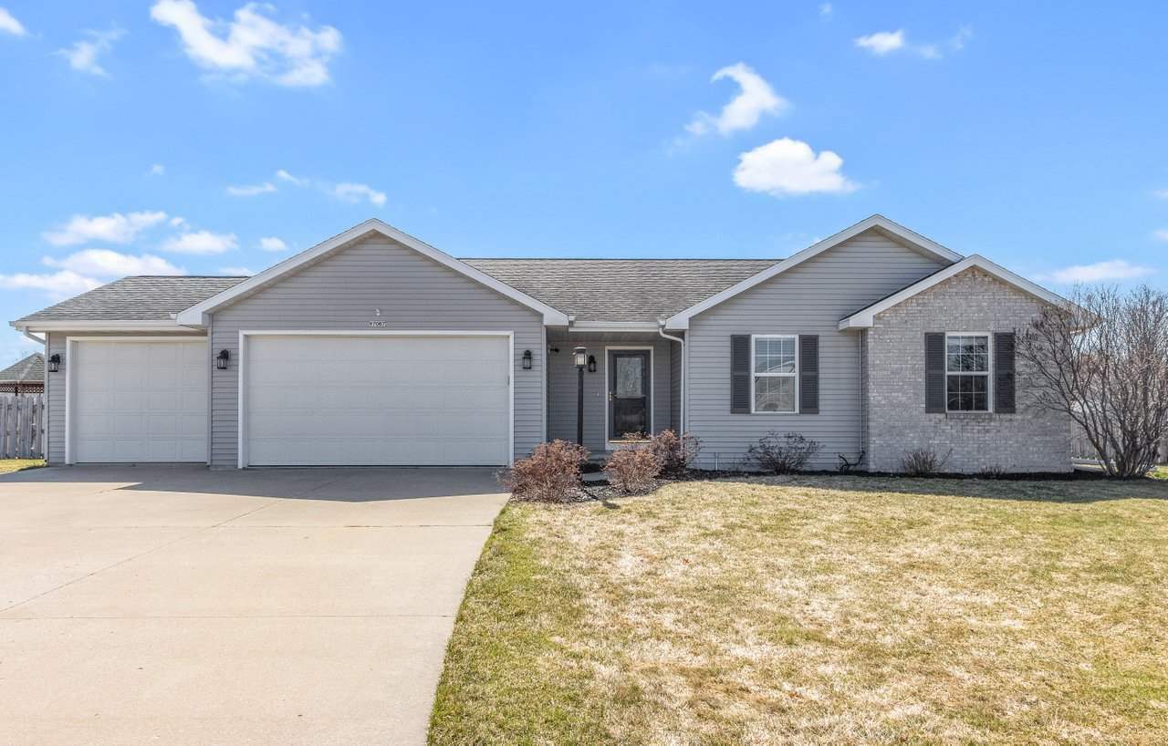 Property Photo:  W7067 Maple Terrace Road  WI 54942-9060 