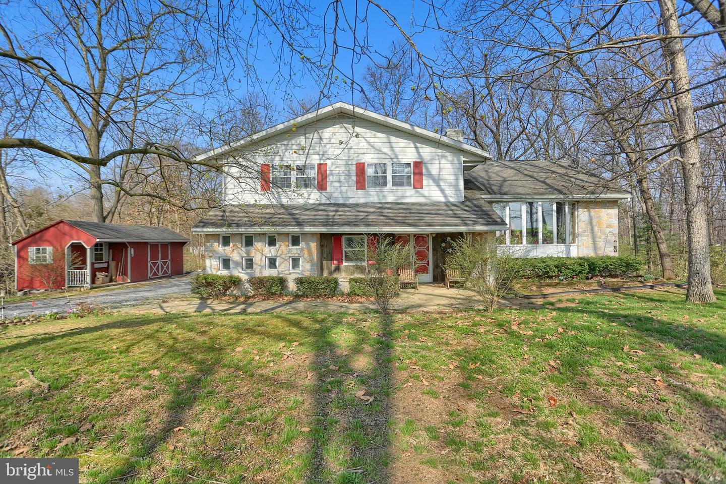 Property Photo:  32 Jumper Road  PA 17257 