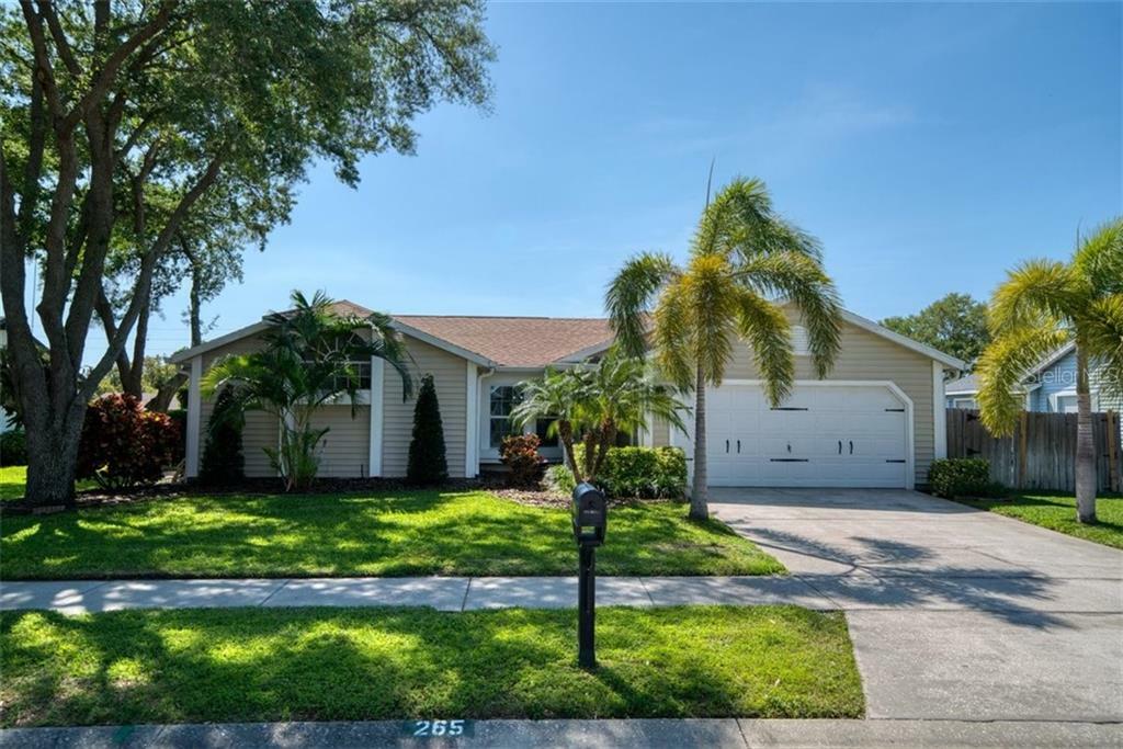 Property Photo:  265 Overstreet Court  FL 34683 