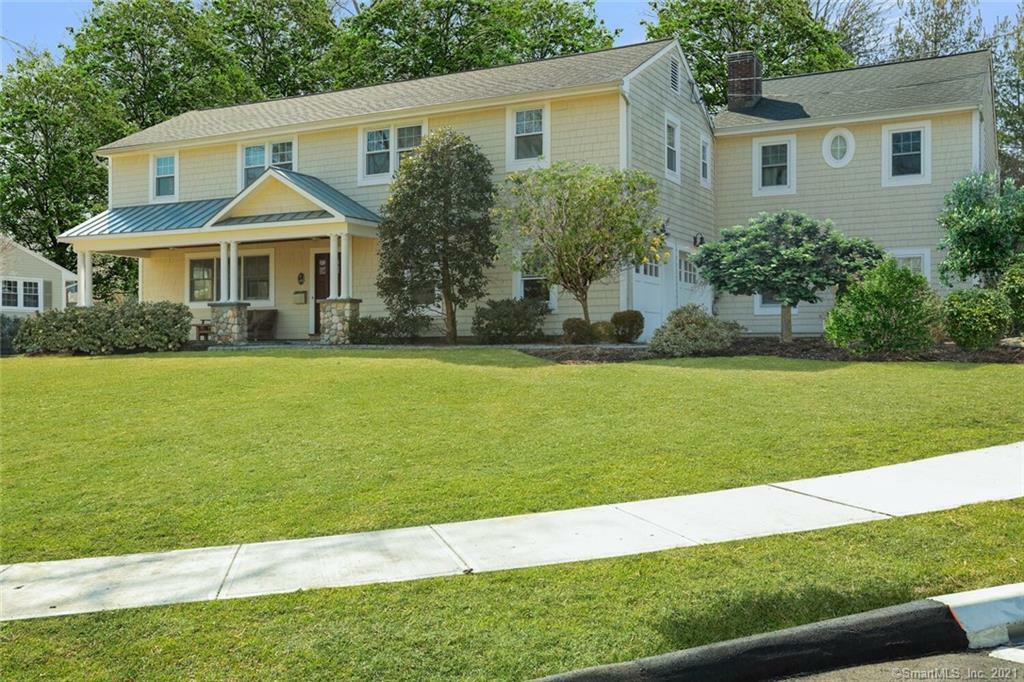 Property Photo:  119 Field Crest Road  CT 06840 