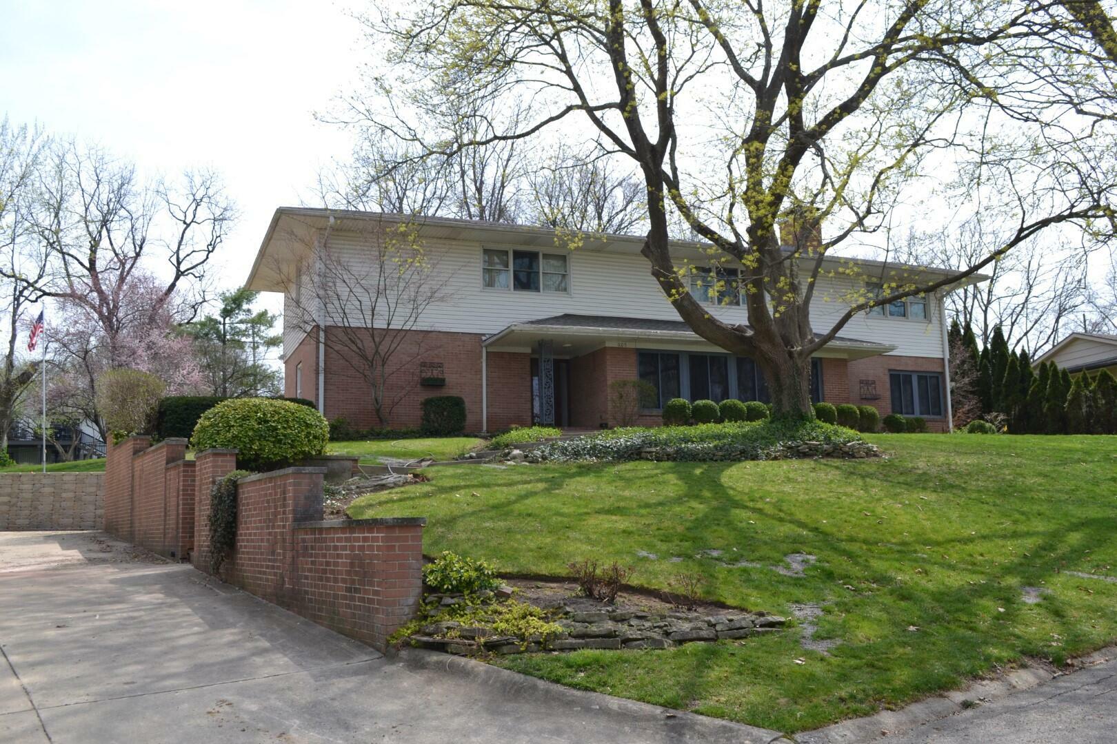 Property Photo:  605 Westchester Park Drive  OH 45504 