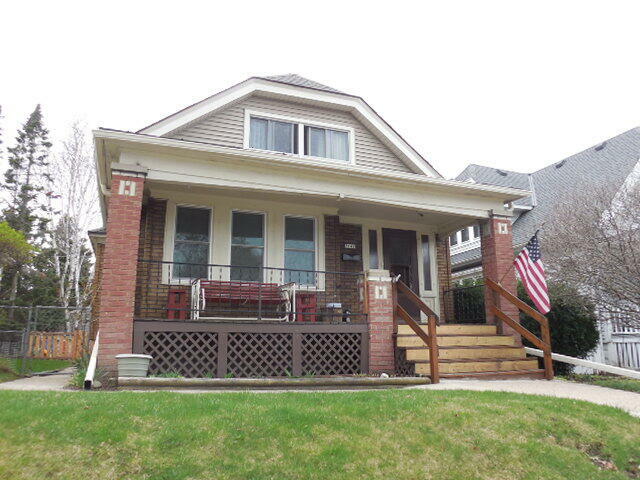 Property Photo:  3147 S 10th St  WI 53215 