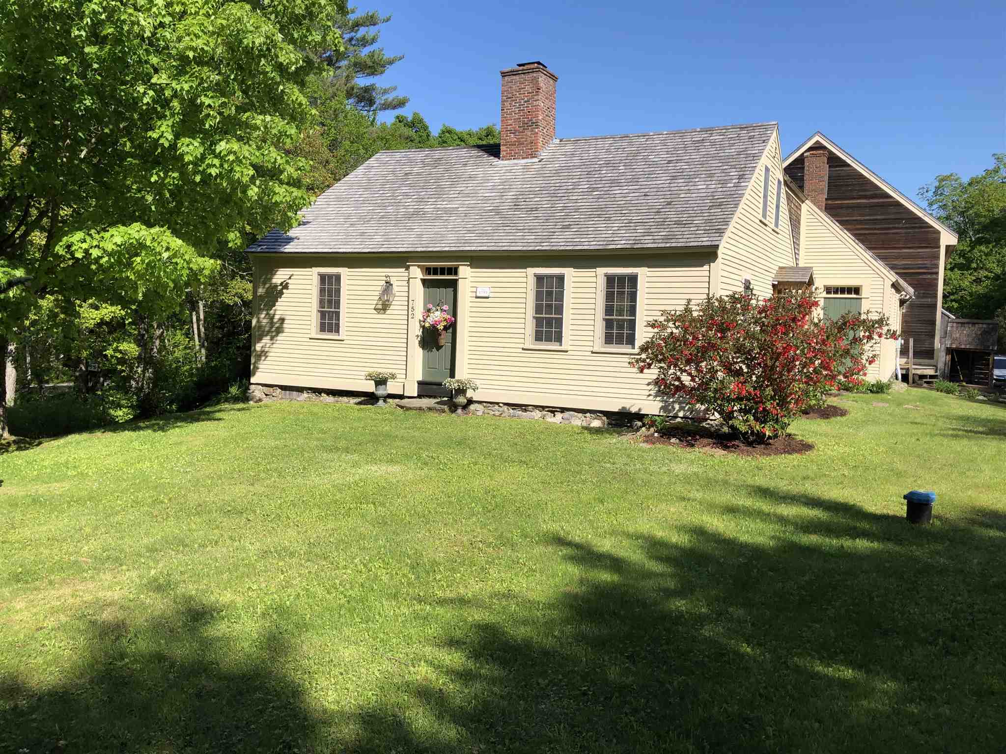 Property Photo:  752 Murray Hill Road  NH 03243 