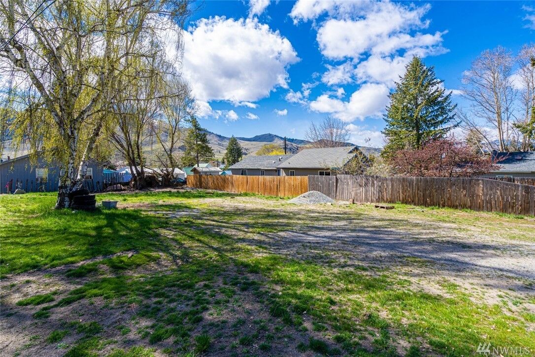 Property Photo: L10 & 11 E Gibson Ave WA 98816