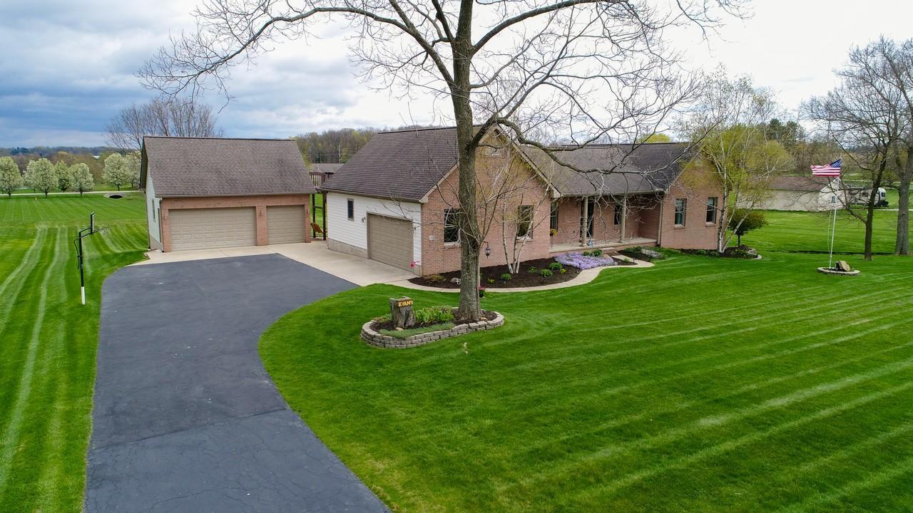 Property Photo: 1580 W Audubon NW Boulevard OH 43130