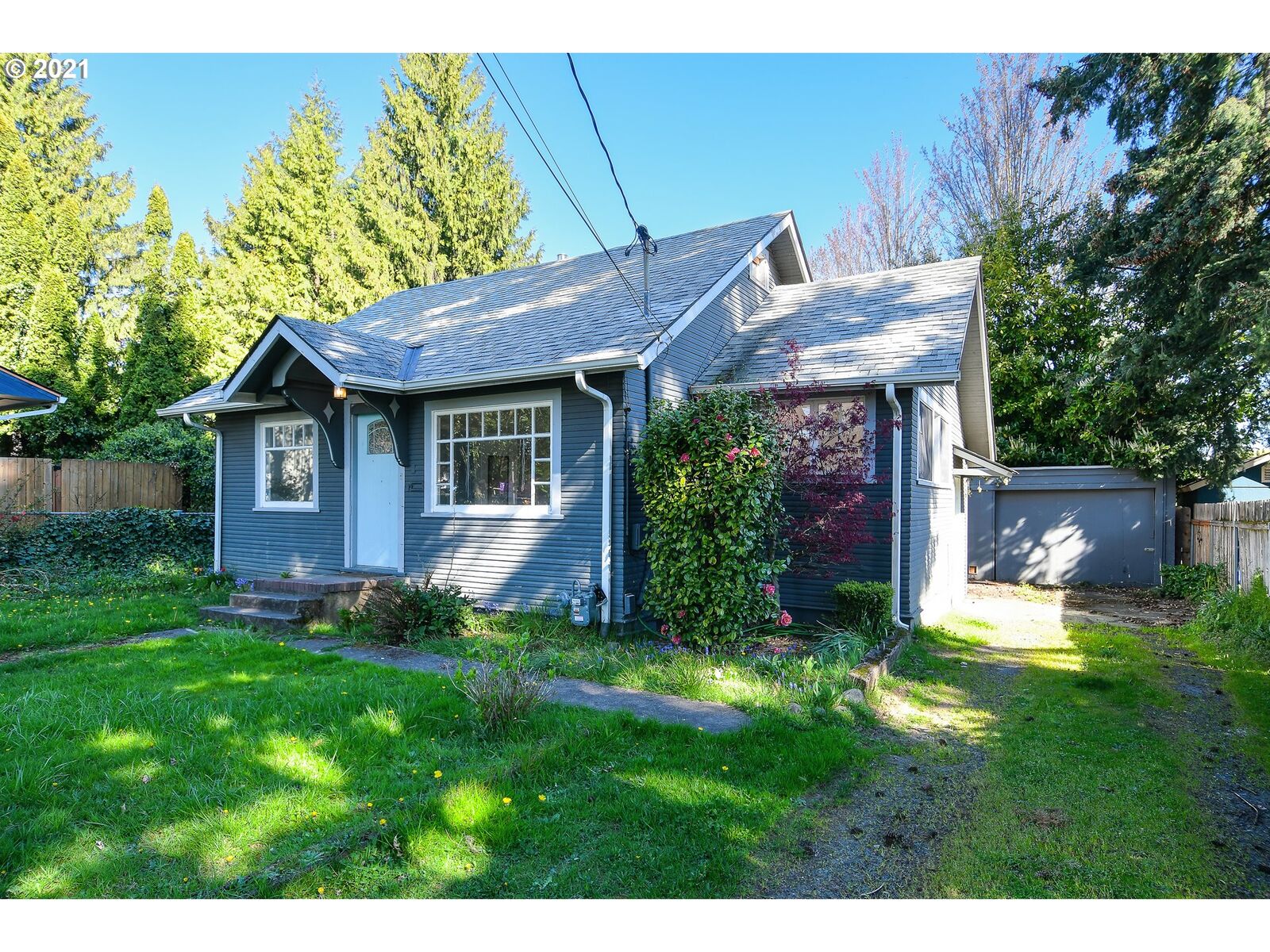 Home for sale in Vancouver 508 W McLoughlin Blvd, Vancouver, WA 98660