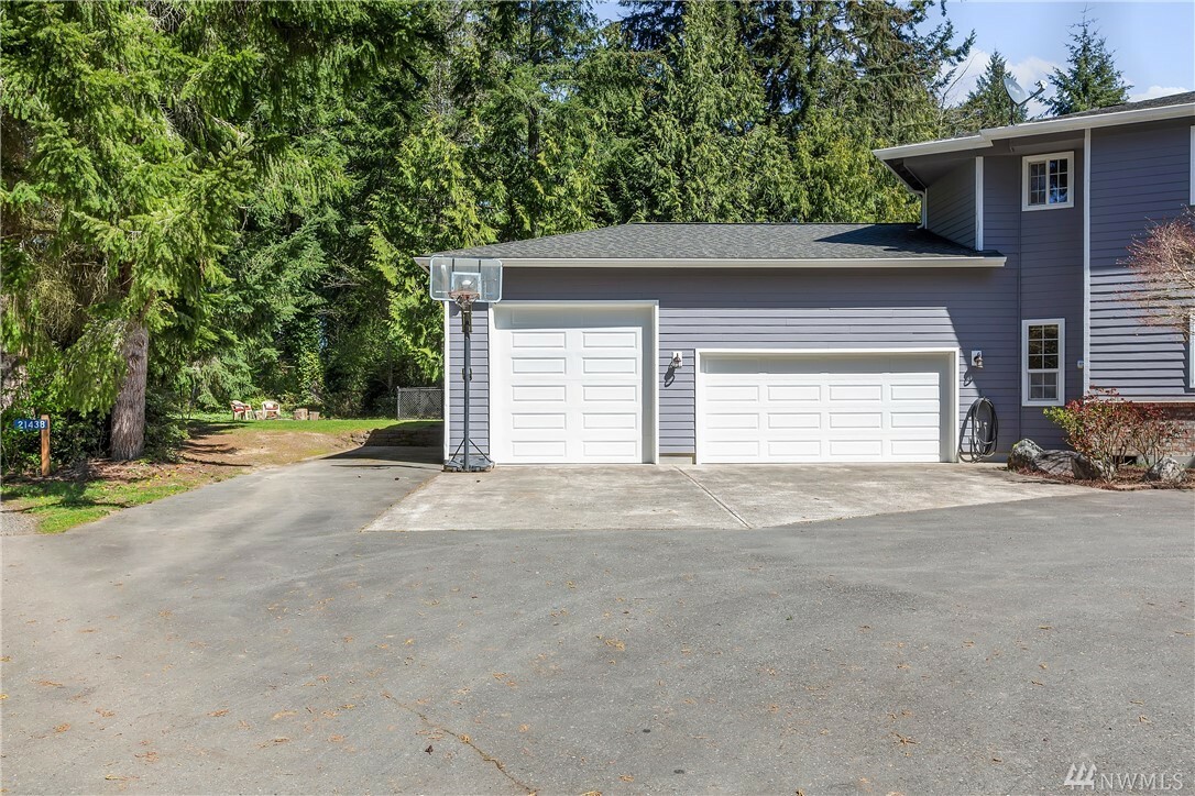 Property Photo:  21420 Skyridge Lane NE  WA 98370 