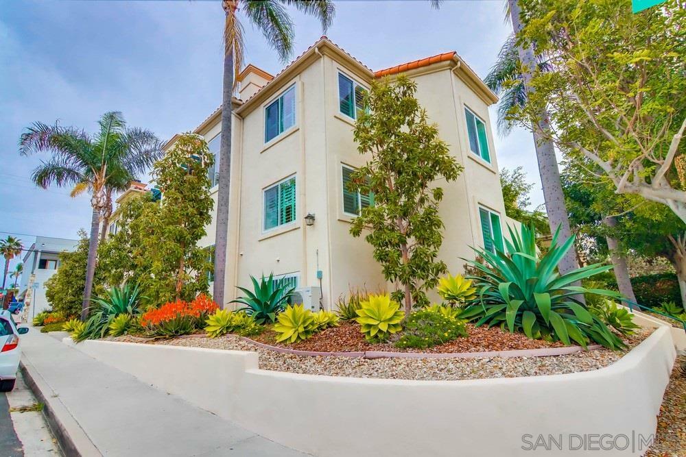 928 Sapphire St B  San Diego CA 92109 photo