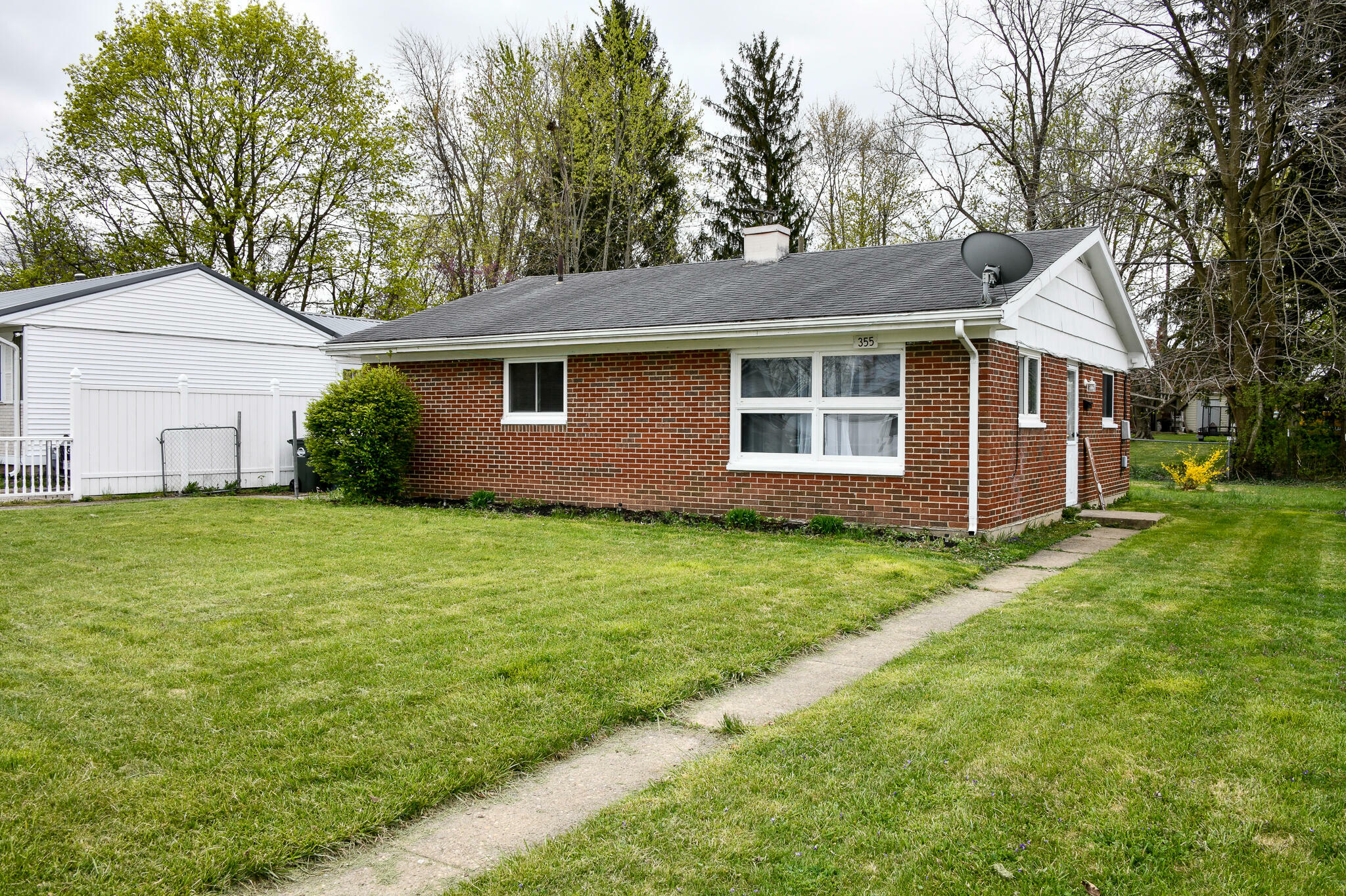 Property Photo:  355 Sweetman Street  OH 43078 