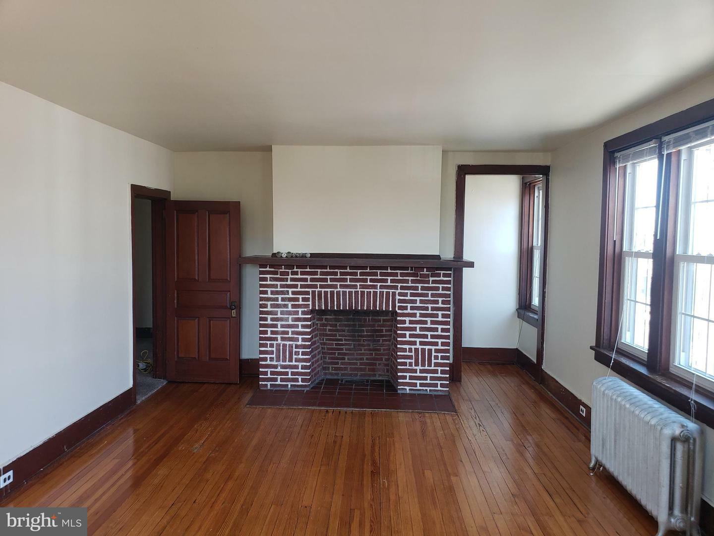 Property Photo:  101 N York Street  PA 17055 