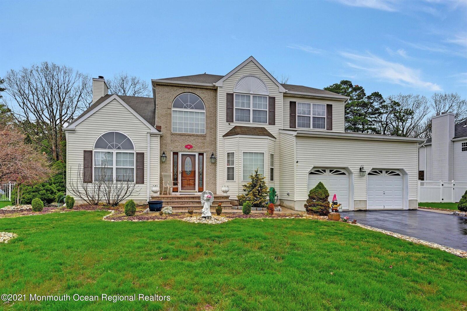 Property Photo:  451 Meadowood Road  NJ 08527 