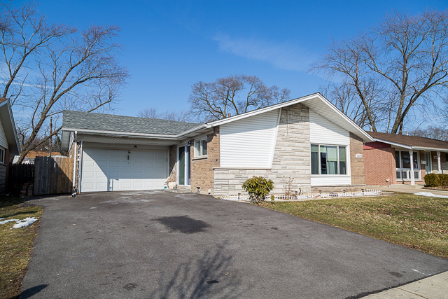 Property Photo: 6638 165th Place IL 60477
