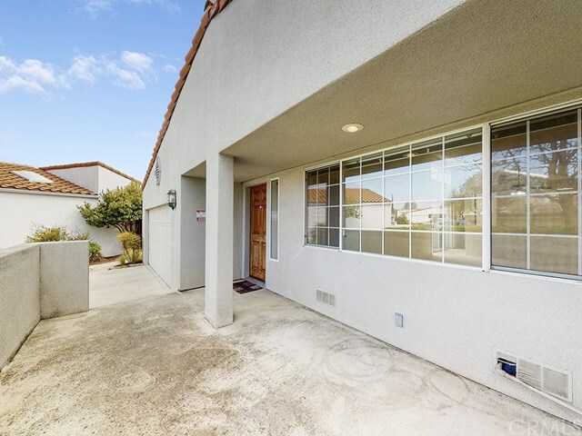 Property Photo:  948 Patria Circle  CA 93422 