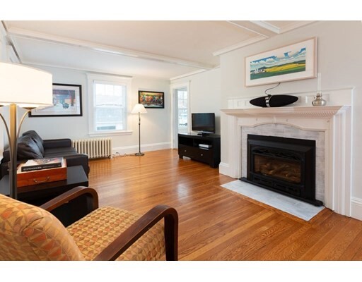 Property Photo:  88 Bedford St  MA 02420 