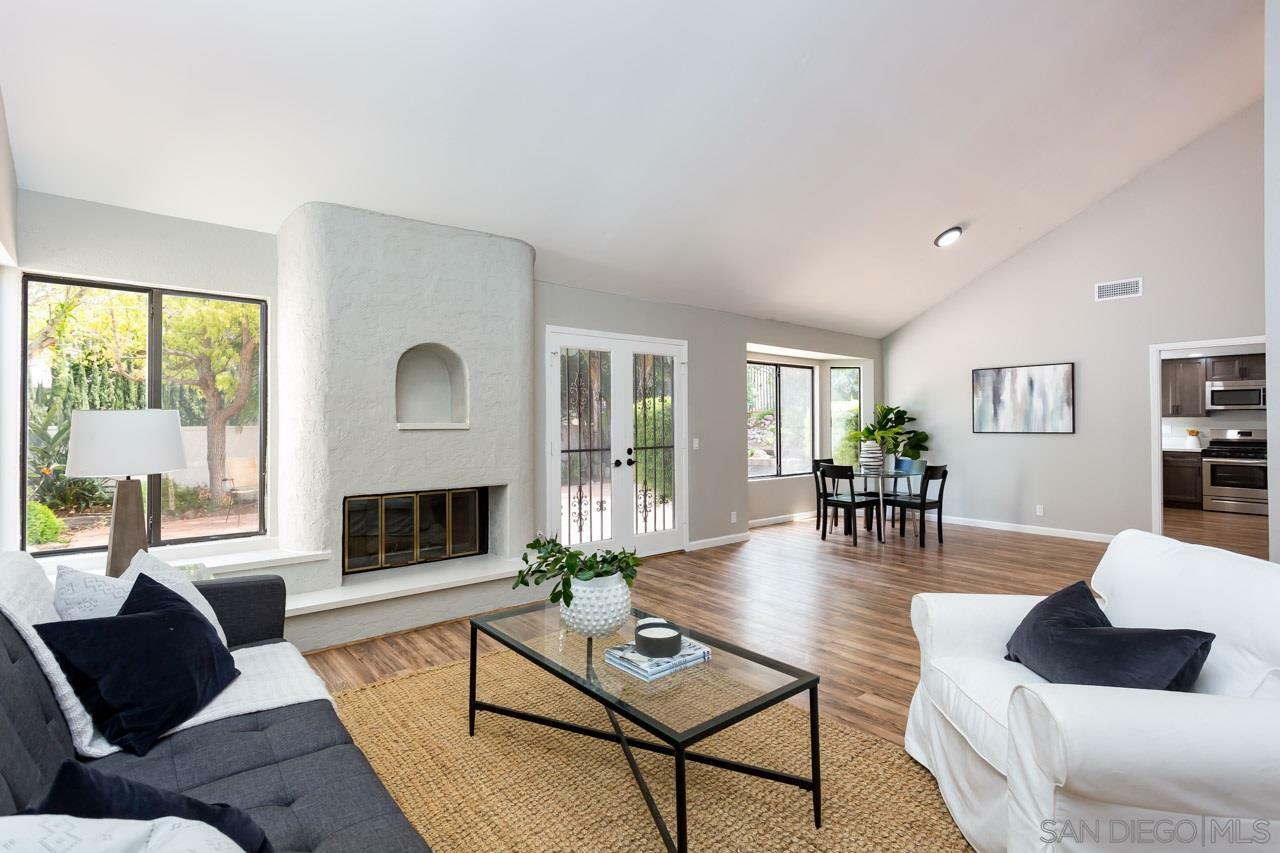16085 Avenida Aveiro  San Diego CA 92128 photo