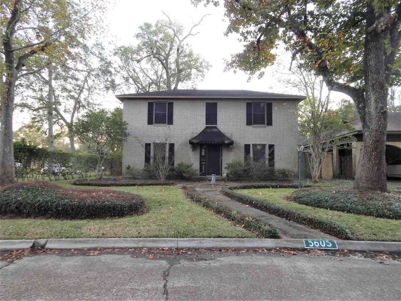 Property Photo: 5605 Mistletoe TX 77707-1907