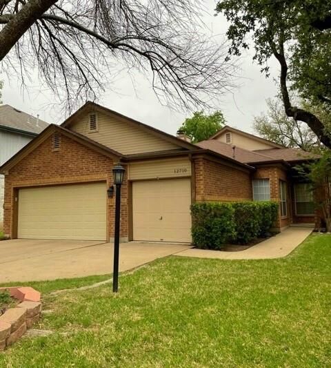 Property Photo:  12710 Parkland Drive  TX 78729 