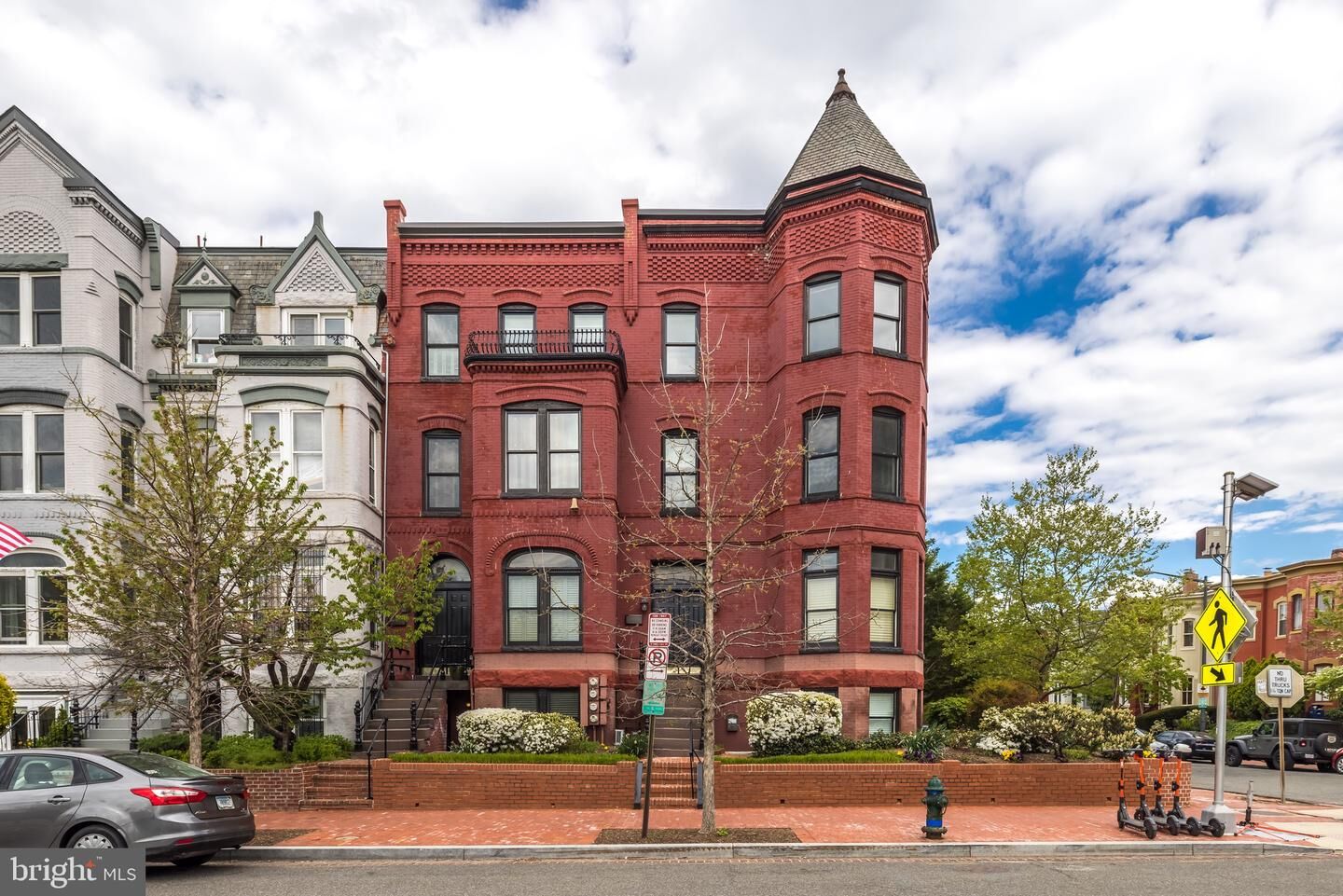 Property Photo:  101 2 Street NE 3  DC 20002 
