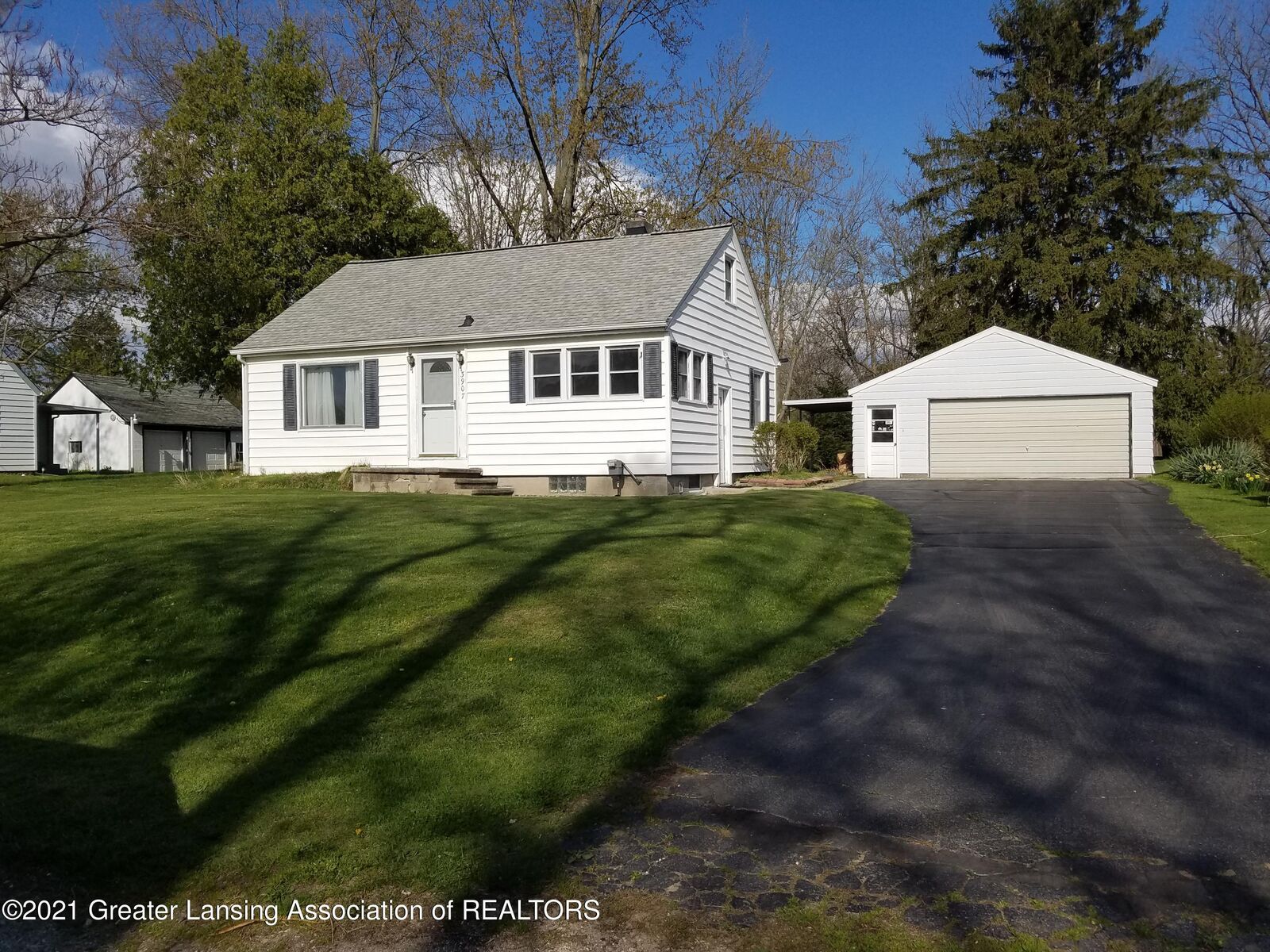 Property Photo: 3907 Ruth Avenue MI 48910