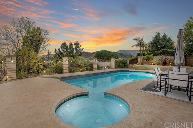 Property Photo:  396 Blackhawk Drive  CA 91320 