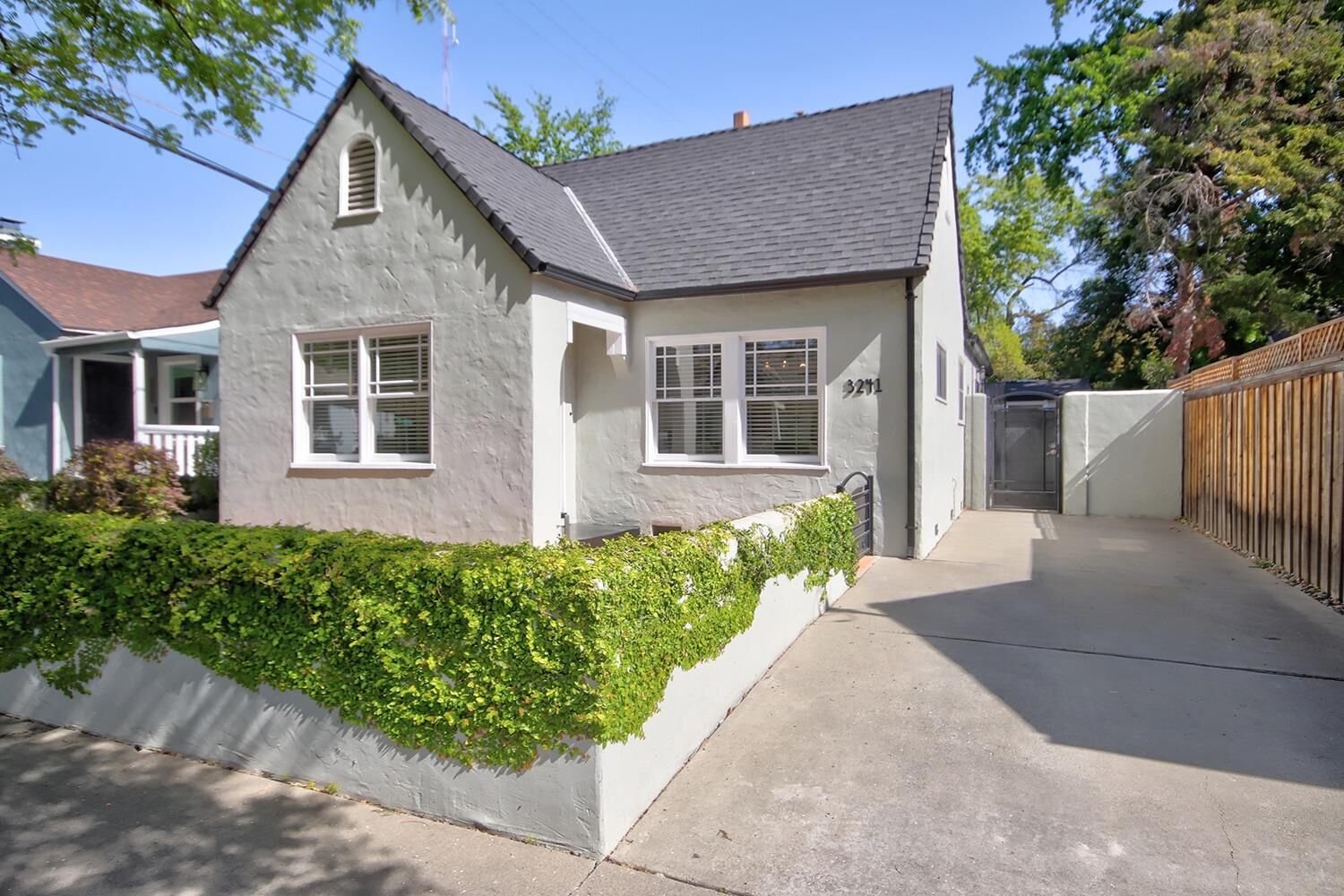 Property Photo:  3241 L Street  CA 95816 