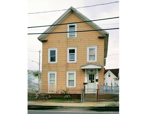 Property Photo:  131 High St  MA 01832 