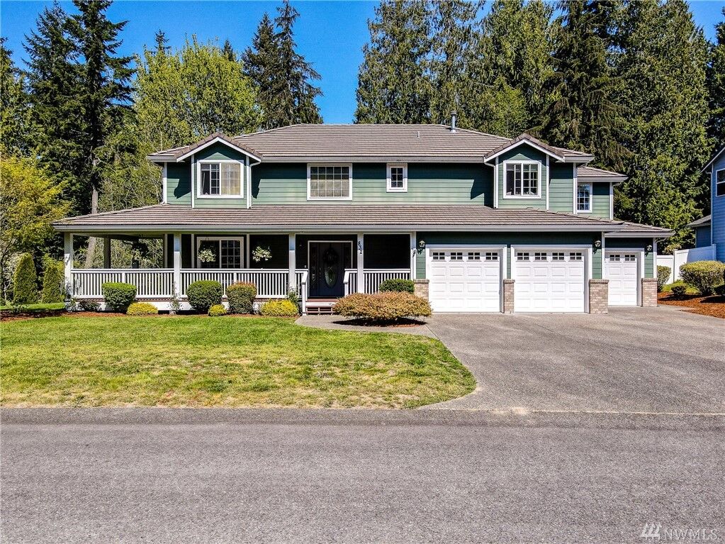 Property Photo:  832 NE Mount Mystery Lp  WA 98370 