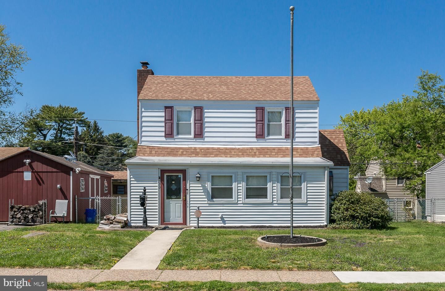 Property Photo:  739 Westwood Lane  PA 19018 