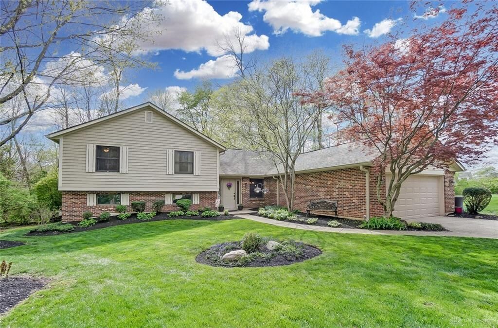 Property Photo: 3607 Ridgeway Road OH 45305