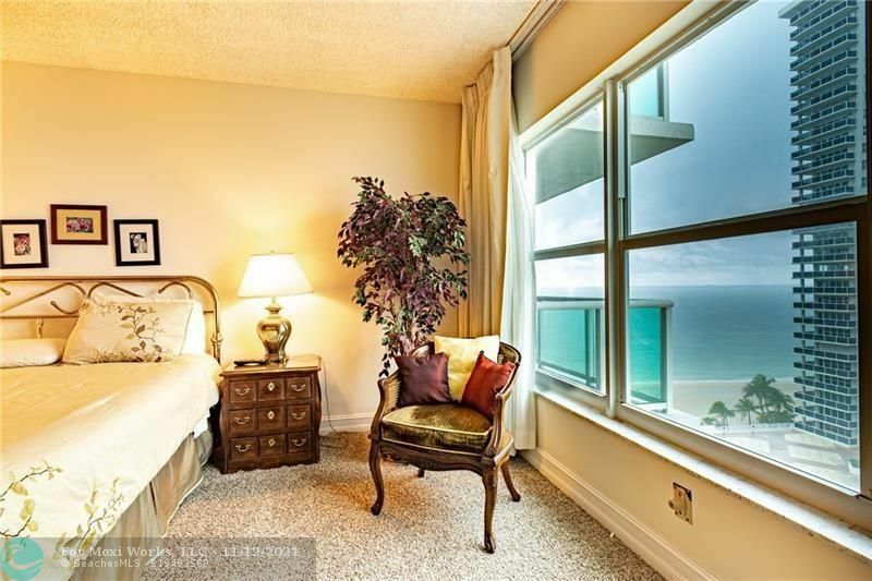 Property Photo:  3550 Galt Ocean Dr 1106  FL 33308 