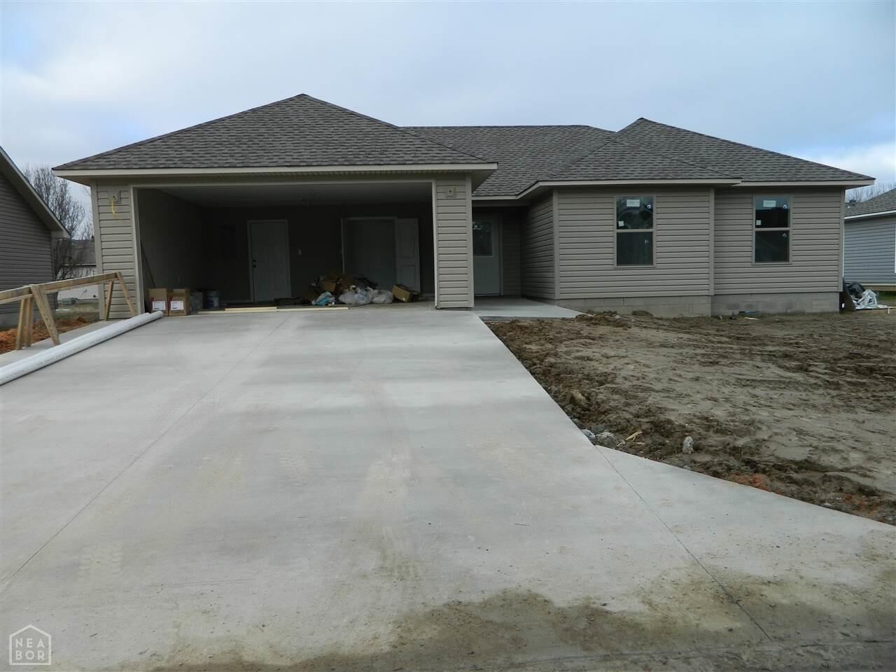 Property Photo: 902 Silverleaf AR 72416