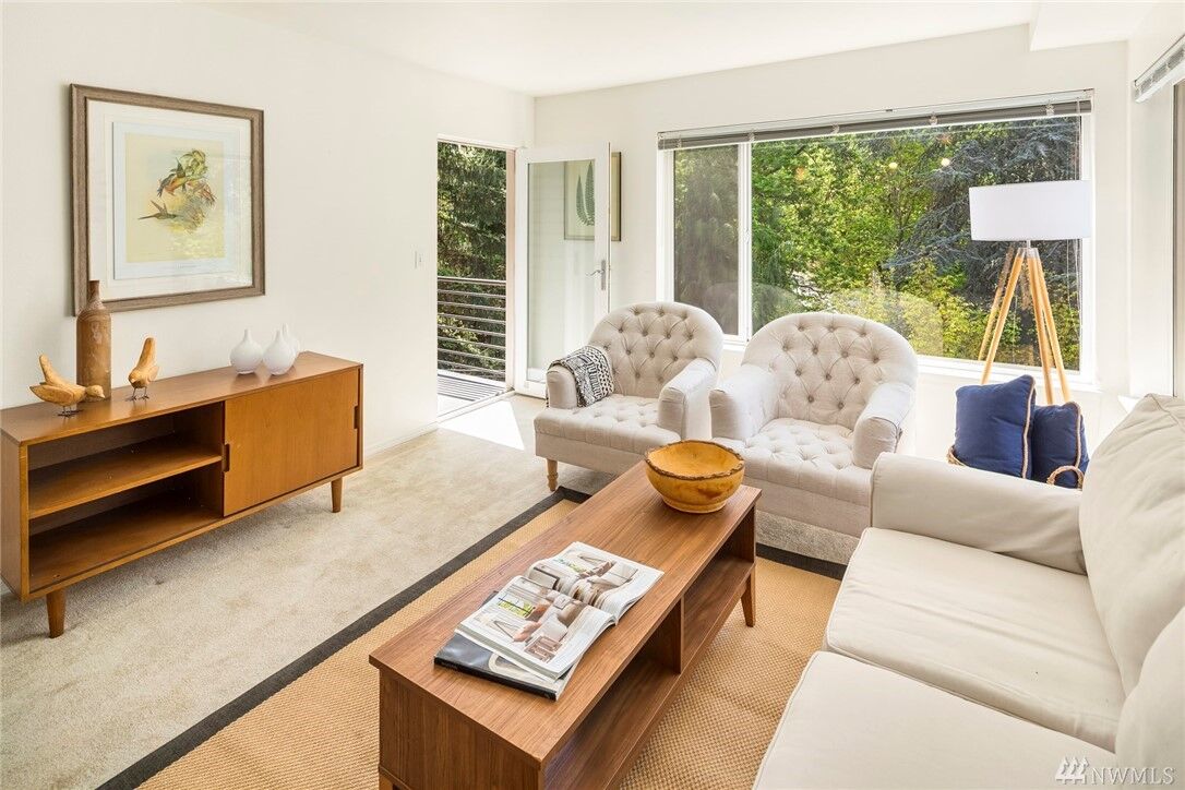 Property Photo: 2301 NE Blakeley St 307 WA 98105