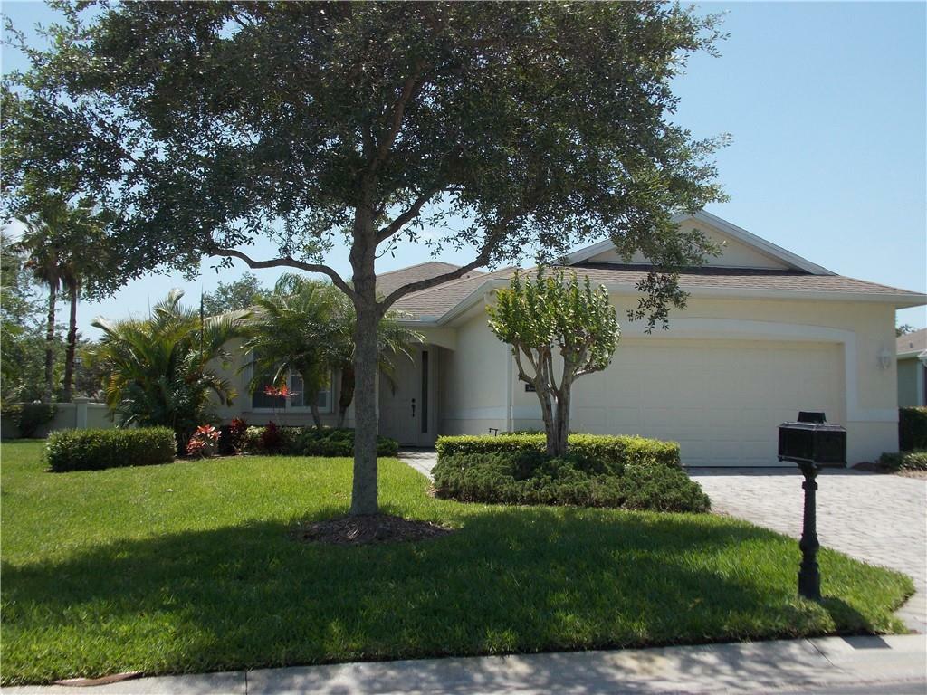 Property Photo:  3219 Ashford  FL 32966 