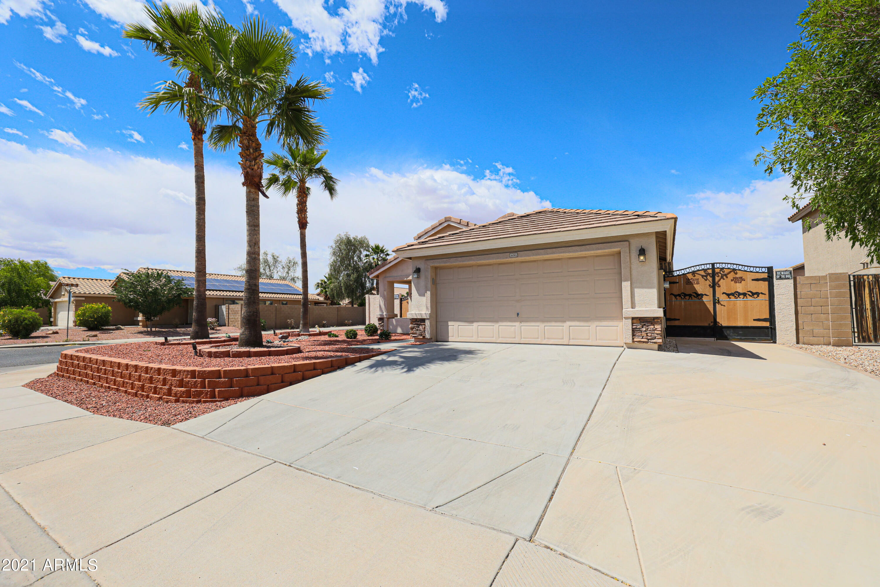 Property Photo:  16582 W Cottonwood Street  AZ 85388 