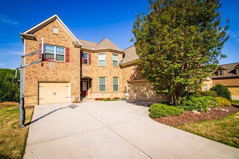 Property Photo: 3162 Walking Stick Overlook GA 30066