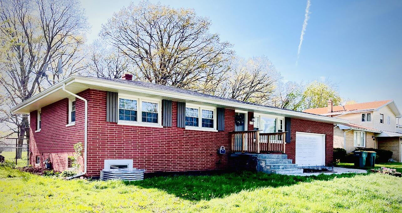 Property Photo:  5450 Grant Street  IN 46410 