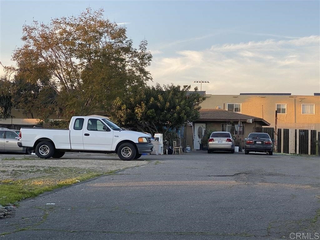 Property Photo: 1837 West Drive CA 92083