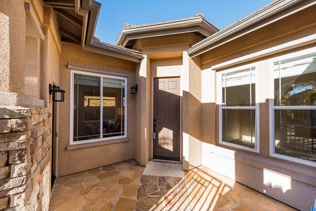 Property Photo:  789 South Fox Run Pl  CA 91914 