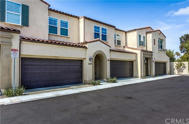 Property Photo:  5304 Harvard Way  CA 90630 