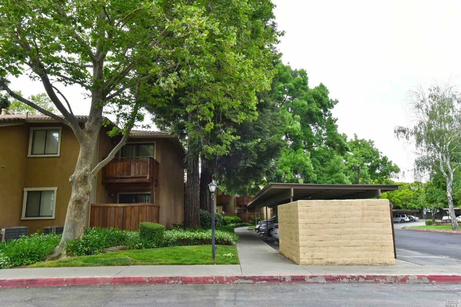 Property Photo:  632 Arcadia Drive  CA 95687 