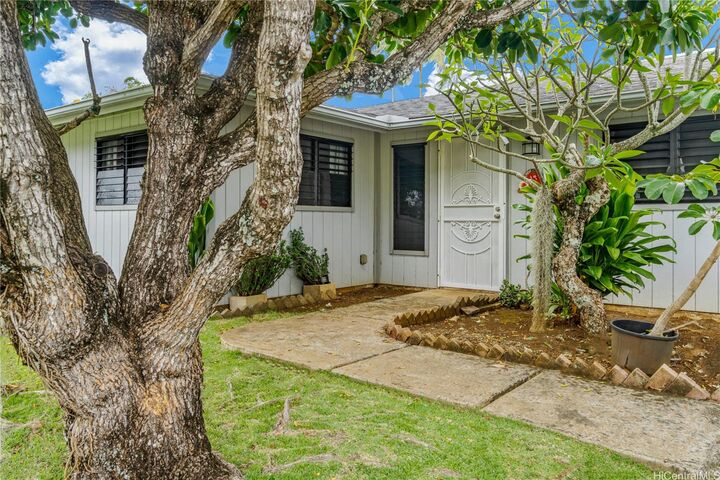 45-743 Hilinai Street  Kaneohe HI 96744 photo