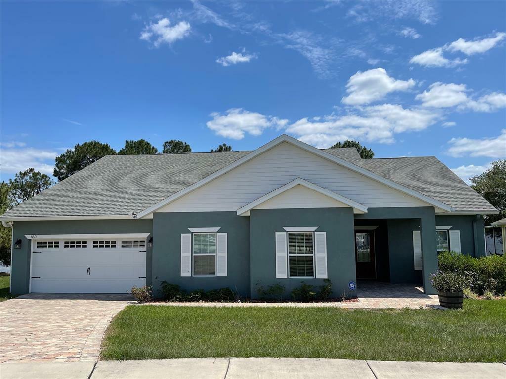 Property Photo: 120 Islabella Way FL 34736