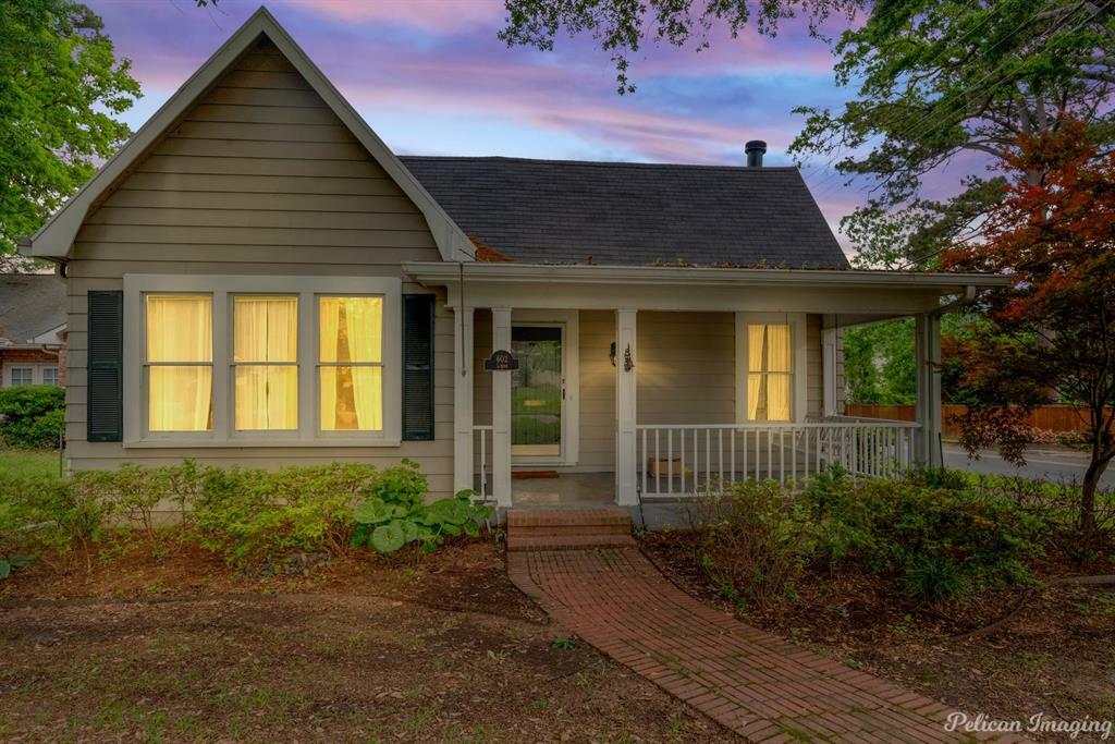 Property Photo: 602 Linden Street LA 71104